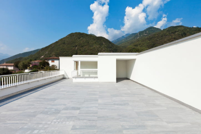 lastrico solare ThinkstockPhotos 153390604 jpg